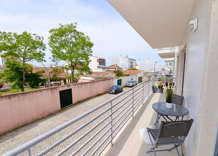 Bloom - Great Apartment In Quiet Area