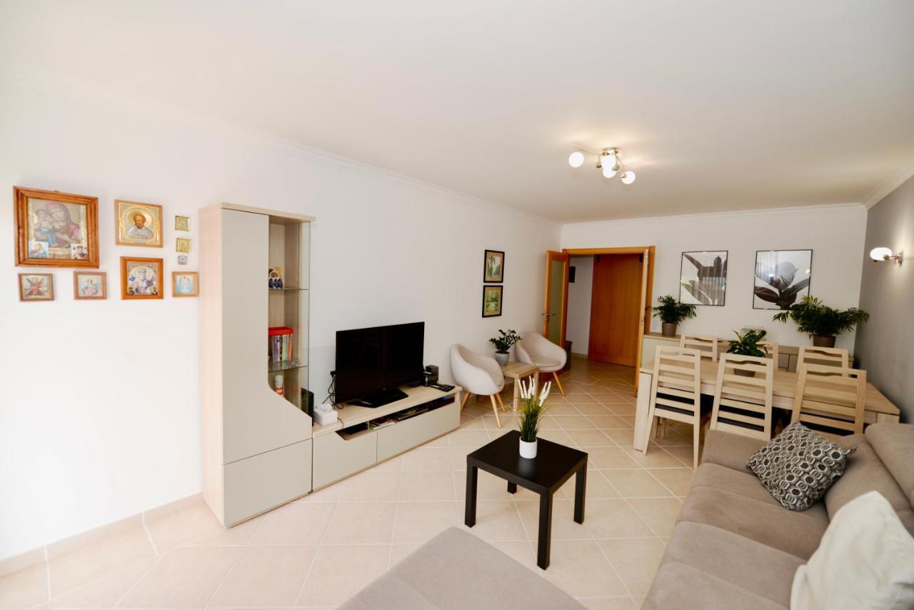Bloom - Great In Quiet Area Alfeizerao